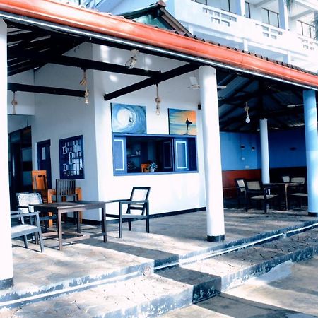 ארוגם Tsunami Beach Hotel מראה חיצוני תמונה