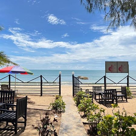 ארוגם Tsunami Beach Hotel מראה חיצוני תמונה