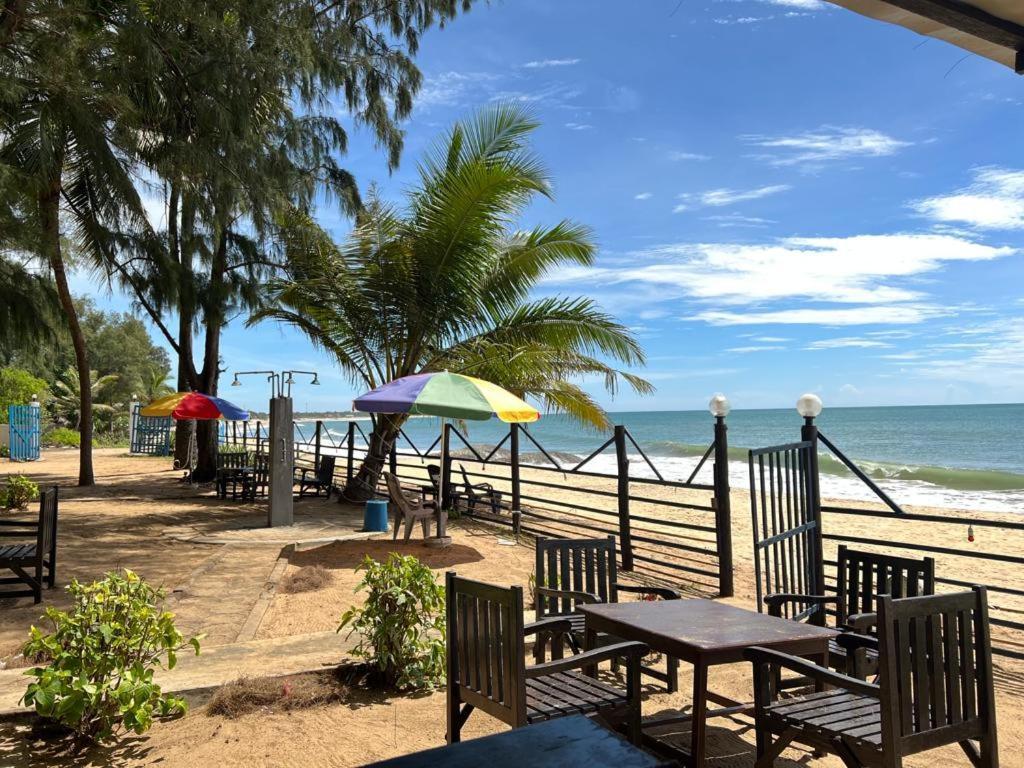 ארוגם Tsunami Beach Hotel מראה חיצוני תמונה