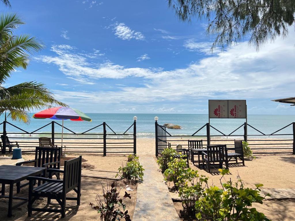 ארוגם Tsunami Beach Hotel מראה חיצוני תמונה